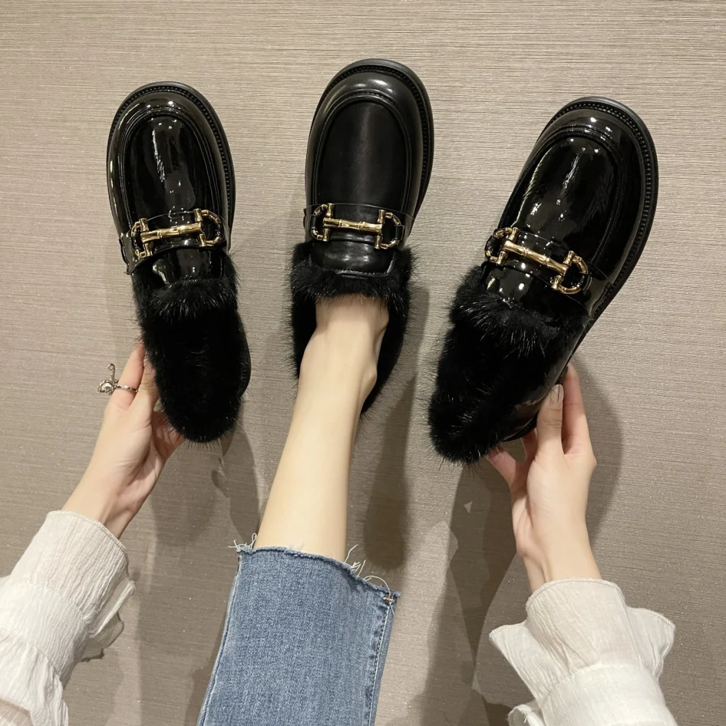 Zonxan Wholesale Autumn and Winter New Style Korean Square Shoes Flat-Heel Plus Wool Martin Brand Women′s Boots